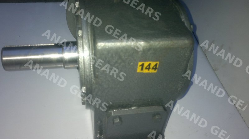 Heli-Worm Gearbox manufactured by Anand Gears, Bhayander — workshop photo 3
