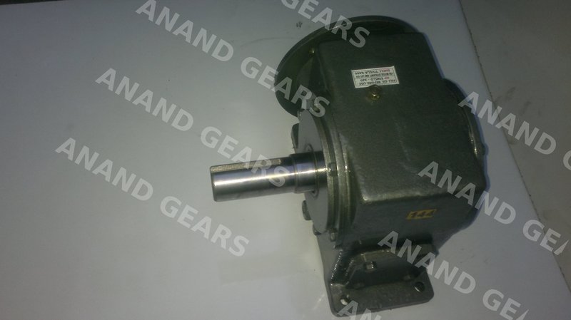 Heli-Worm Gearbox manufactured by Anand Gears, Bhayander — workshop photo 4