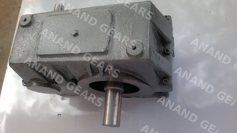 Helical Gearbox manufactured by Anand Gears, Bhayander — workshop photo 2