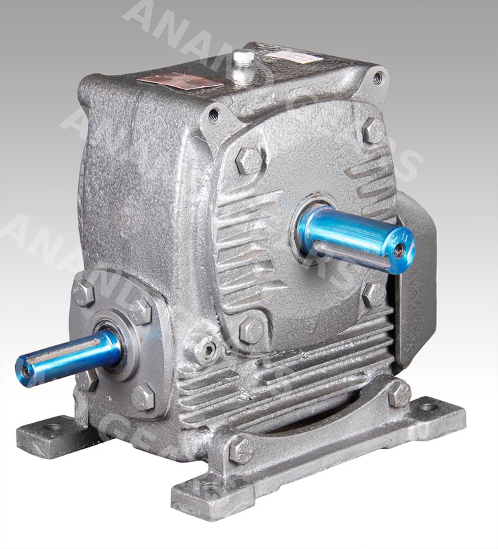 Helical Gearbox manufactured by Anand Gears, Bhayander — workshop photo 5