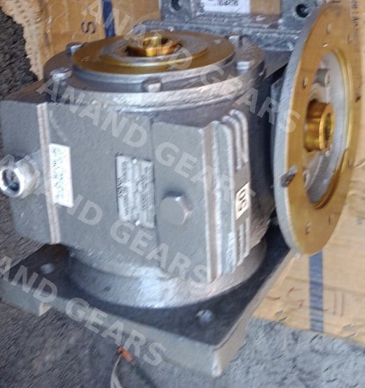 Worm Gearbox manufactured by Anand Gears, Bhayander — workshop photo 38